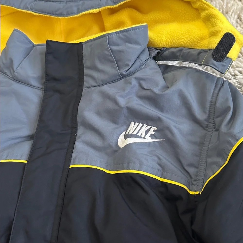 Nike Jacket Black Gray Yellow - Picture 4 of 11